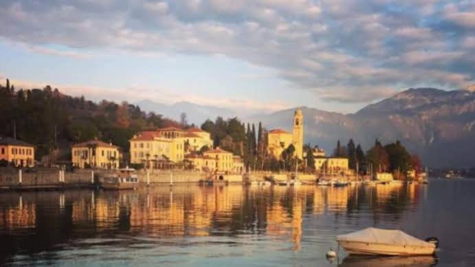 Casa Intignano - Camera Con Bagno E Portico Vista Lago Tremezzo Luaran gambar